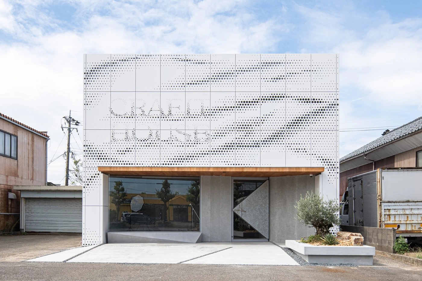 CRAFIT HOUSE 福井店
